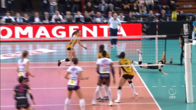 LC 2019 Semifinale retur | (F) Cele mai bune acțiuni defensive. Zhu Ting se…