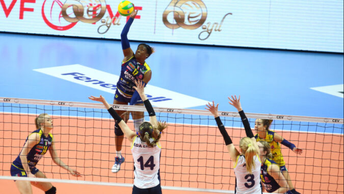 LC 2019 Semifinale retur | (F) Fenerbahce Opet ISTANBUL – Imoco Volley CONEGLIANO, selecțiuni