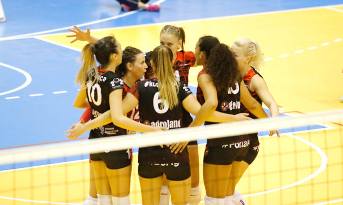 Traseul european al voleibalistelor de la UVT Agroland Timișoara s-a oprit după un singur…