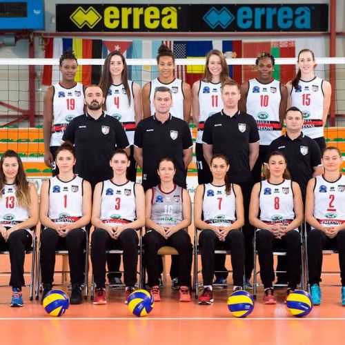 Campioana României la volei feminin, Alba Blaj a jucat în primul meci din grupa…