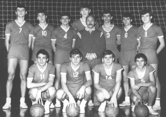 Clubul Sportiv Dinamo a anunțat, prin intermediului contului de Facebook, decesul unuia dintre cei…