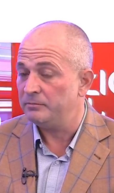 MIȘCĂRI DE TRUPE 2020 (16) | COPOTOIU, DORMI? * HAL DE CENTRU DE EXCELENȚĂ LA TÂRGU MUREȘ * DUȚĂ S-A DAT BĂTUT