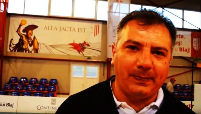 # FERIȚI-VĂ DE MĂGĂRUȘUL **SERGIULACHE(U)**! Povestea noastră de dragoste cu Blabla Blaj a început…