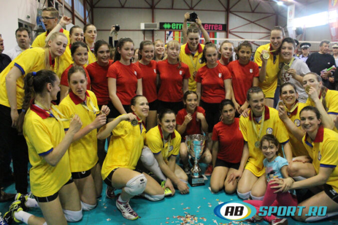 Acasă Volei Liga nationala feminin FOTO: Titlul rămâne în ”Mica Romă”! Volei Alba Blaj…
